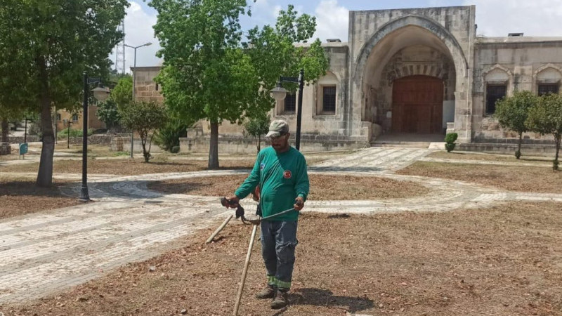 BAŞKAN AYDAR, CEYHAN’IN TARİHİ MİRASINA SAHİP ÇIKIYOR