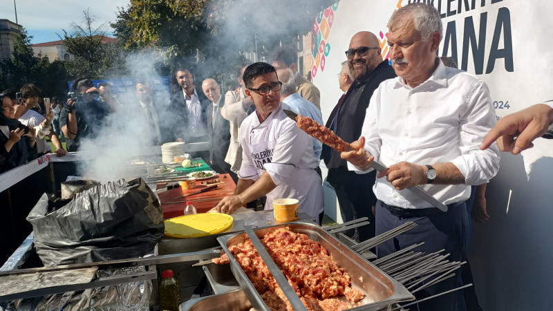 8.ULUSLARARASI ADANA LEZZET FESTİVALİ BU YIL ‘’KÖK’’LERE YOLCULUK YAPACAK