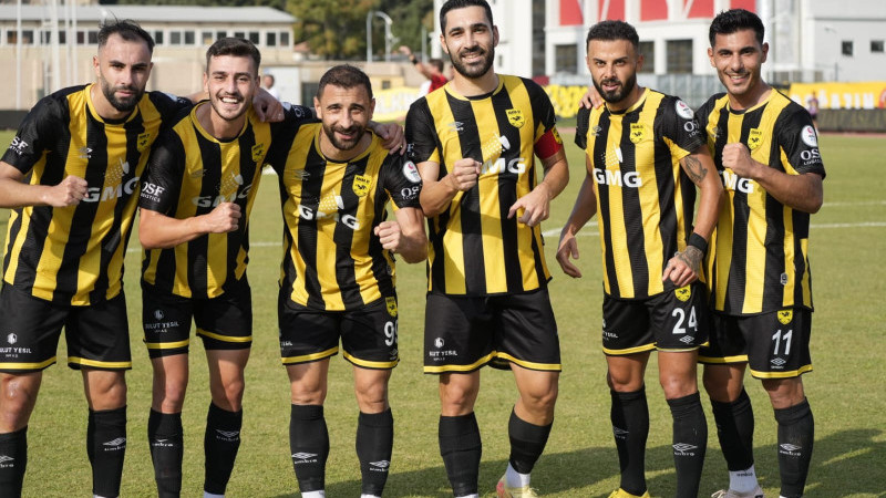 ADANA 01, 3 PUANLA DÖNÜYOR