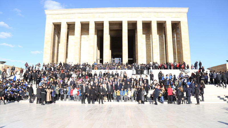 FİNAL EĞİTİM KURUMLARI’NDAN ANITKABİR ZİYARETİ