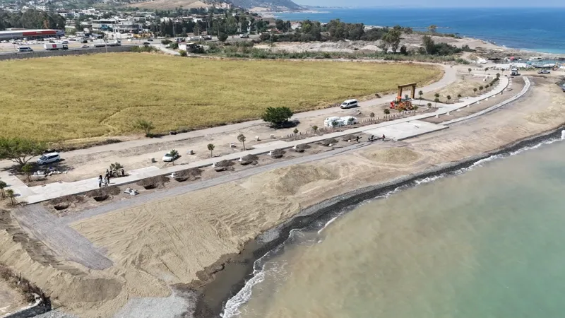 HATAY BÜYÜKŞEHİR'DEN YENİ PLAJ ATILIMI