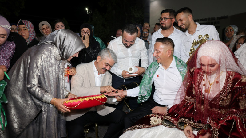 AVAN, PERSONELİNİN DÜĞÜN KINASINI YAKTI