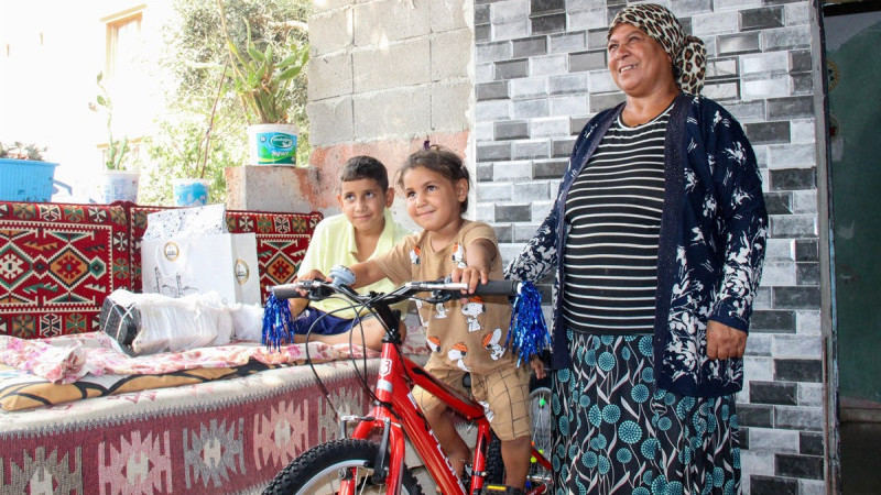 KÜÇÜK SERDAL’IN YÜZÜ DEVLETİN ŞEFKAT ELİYLE GÜLDÜ