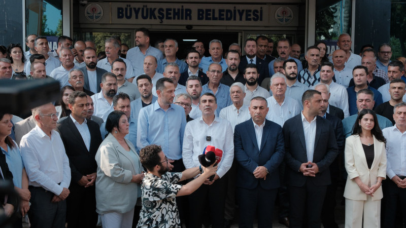 BAŞKAN TANBUROĞLU, “ADANA HALKININ İRADESİ TEKRAR TECELLİ ETMİŞTİR”