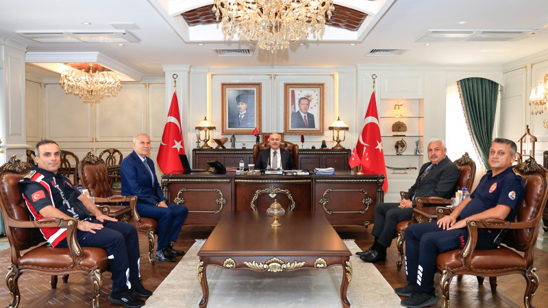 İTFAİYECİLERDEN VALİ KÖŞGER’E ZİYARET