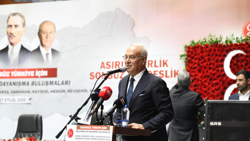 KANLI, “TÜRK MİLLETİ NE BÖLÜNÜR, NE EĞİLİR!”