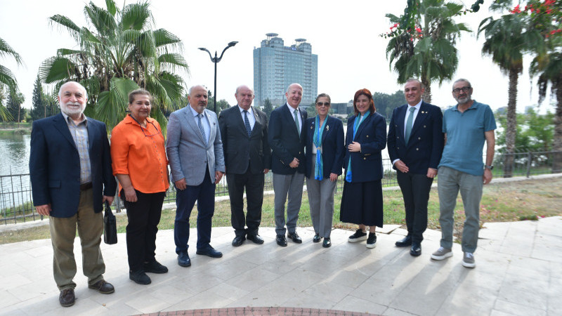 “İYİLİK İÇİN BİRLEŞİN” MESAJI ADANA’DAN YÜKSELDİ