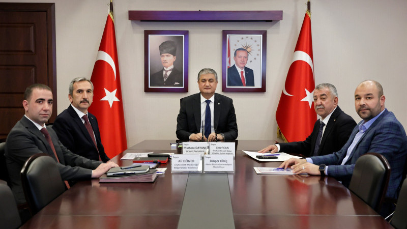 CEYHAN OSB YÖNETİM KURULU VALİ YAVUZ BAŞKANLIĞINDA TOPLANDI