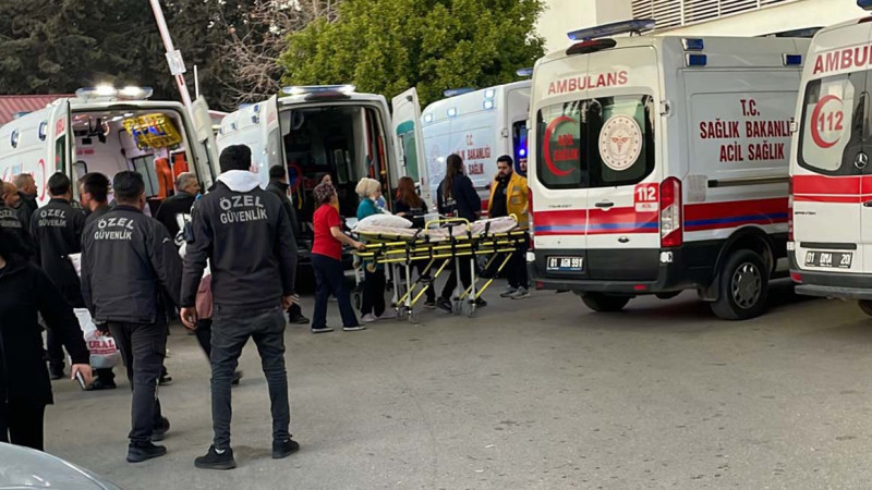 Balcalı Hastanesi'nde hasta tahliyesi sürüyor