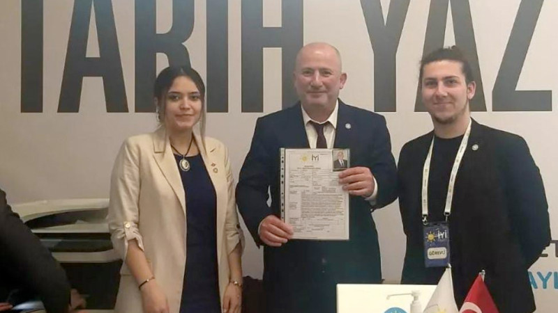 İYİ PARTİ’Lİ SUAT GENÇSOY’DAN YENİ HAMLE