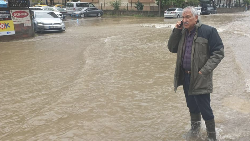 Aşırı yağış nedeniyle Büyükşehir teyakkuzda