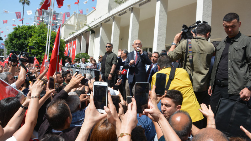 Kılıçdaroğlu, Adana’dan uyuşturucu baronlarına seslendi