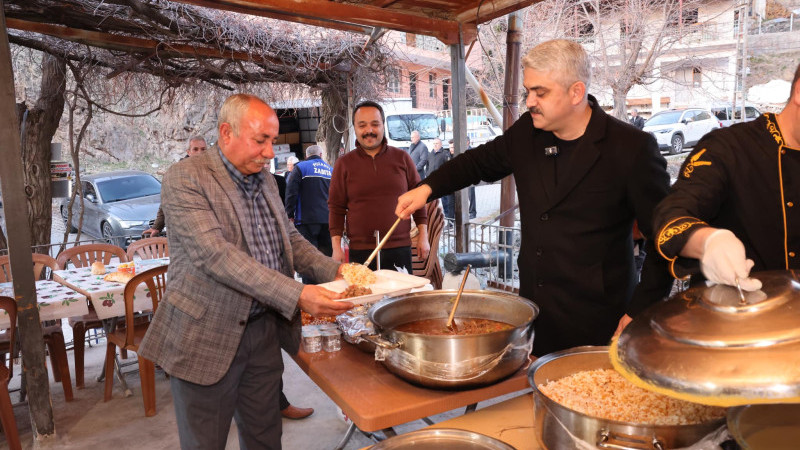 POZANTI BELEDİYESİ’NİN İFTAR PROGRAMLARI BAŞLADI