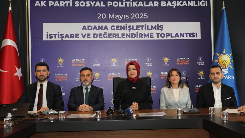TÜRKİYE YÜZYILI VİZYONU ÇERÇEVESİNDE ATILACAK YENİ ADIMLARI ADANA'DA İSTİŞARE EDİLDİ