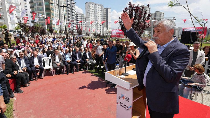 ADANA KAFE VE YENİ NESİL KÜTÜPHANE ‘BİLGİSAYAR’IN AÇILIŞI YAPILDI