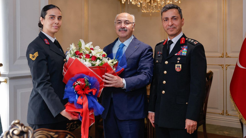 JANDARMA TEŞKİLATINDAN VALİ KÖŞGER’E 186.KURULUŞ YIL DÖNÜMÜ ZİYARETİ