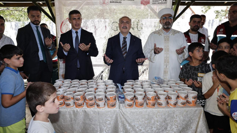 VALİ KÖŞGER'DEN YÜREĞİR İLÇESİ ULUBATLI HASAN MAHALLESİ’NE ZİYARET