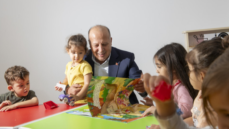 YÜREĞİR BELEDİYESİ KREŞLERİNE ÖN KAYITLAR BAŞLADI