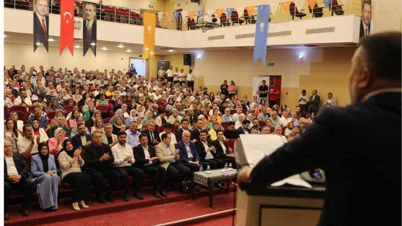 AK PARTİ TEŞKİLAT AKADEMİSİ-LİDERLİK OKULU ADANA'DA GERÇEKLEŞTİRİLDİ