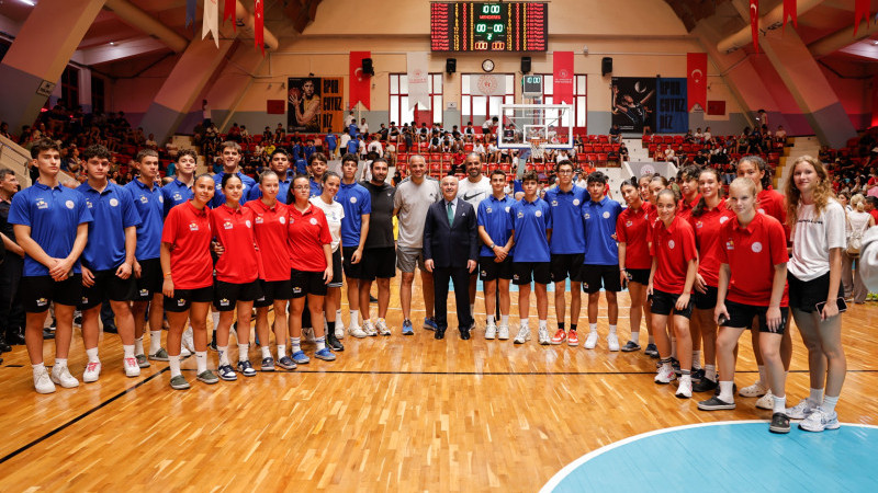 ANADOLU YILDIZLAR LİGİ BASKETBOL TÜRKİYE BİRİNCİLİĞİ BAŞLADI