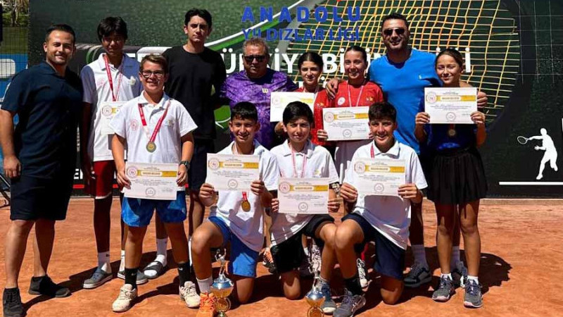 SEYHAN ROTARY'DEN YAZ KAMPINA DESTEK