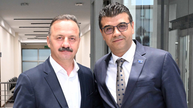 KARATAŞ, “BARZANİ GÖLGESİNDE DEVLET CİDDİYETİNE BÜYÜK DARBE”