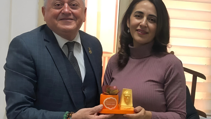 Adana’da kültür ve sanata destek veren belediyelere teşekkür