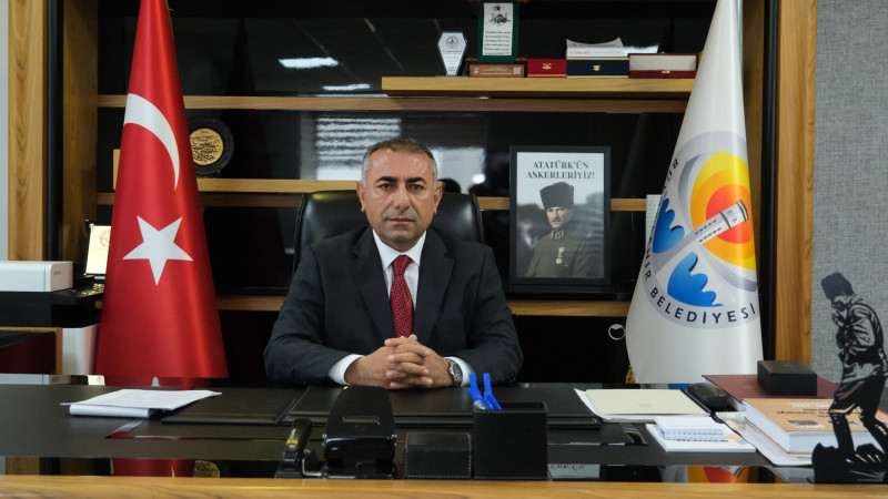 GÜNGÖR GEÇER: “NİCE BAYRAMLARA BİRLİKTE ULAŞMAYI TEMENNİ EDİYORUM”