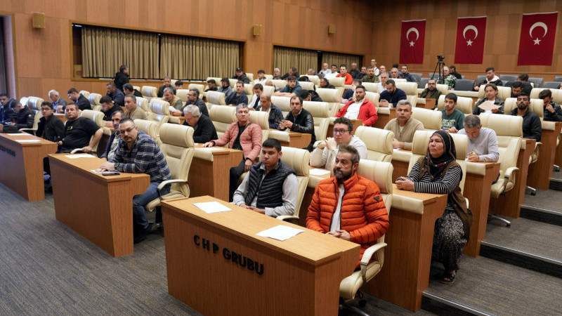 ÇUKUROVA’DA İSTİHDAM SEFERBERLİĞİ SÜRÜYOR