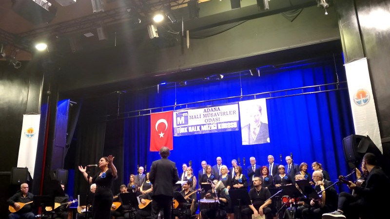 Mali müşavirlerden türkü dolu gece