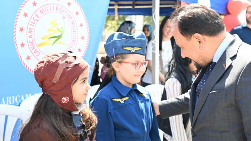 SARIÇAM’DA “TARİH YAZAN ÇOCUKLAR” COŞKUSU