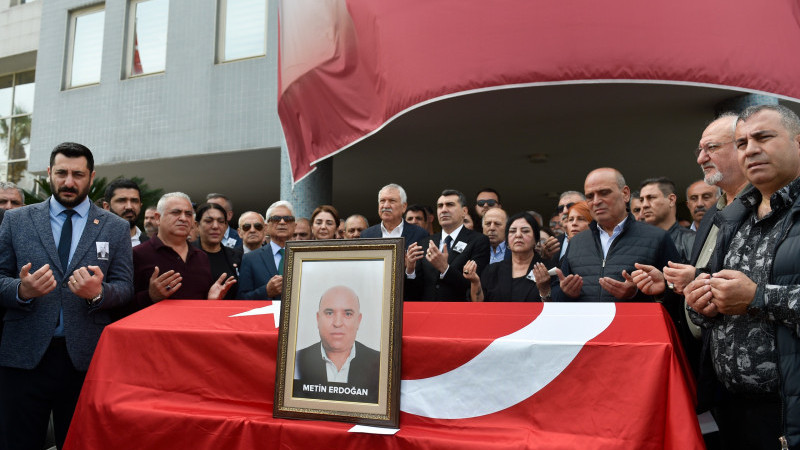 SEYHAN BELEDİYE MECLİS ÜYESİ ERDOĞAN SON YOLCULUĞUNA UĞURLANDI