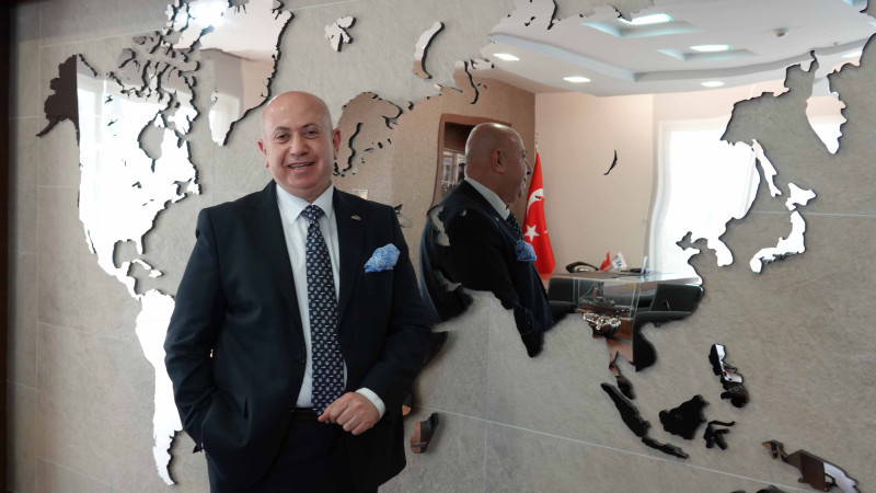 YAMANYILMAZ: “KANATLI ETİNDE ÇÖZÜM İHRACAT”