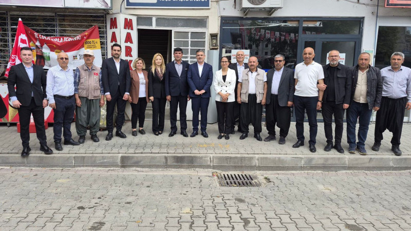 AK PARTİ ADANA TEŞKİLATI BAYRAM BOYUNCA SAHADAYDI