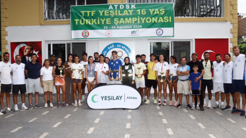 Adanalı Tenisçiden Çifte Şampiyonluk
