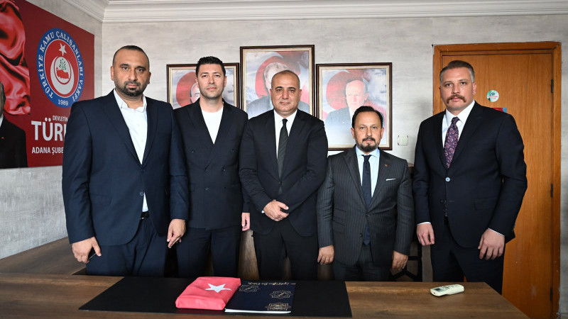 HAKAN YILDIRIM VE BİLAL ULUDAĞ’DAN TÜRKAV ADANA’YA HAYIRLI OLSUN ZİYARETİ