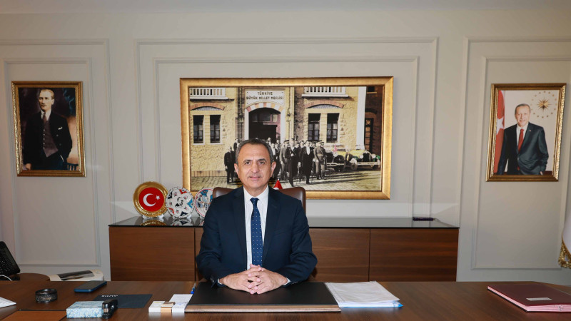 Özünal: “Önceliğimiz Yüreğir’e Hizmet Etmek”